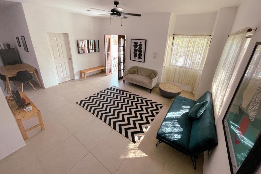 Beth'S Villa Moalboal Dış mekan fotoğraf