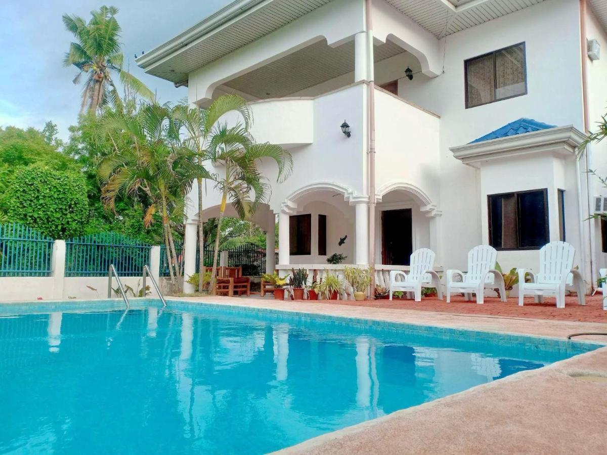Beth'S Villa Moalboal Dış mekan fotoğraf