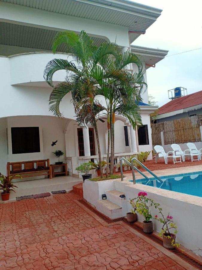 Beth'S Villa Moalboal Dış mekan fotoğraf